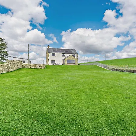 Holiday home 4 Bed In 89957 Shap