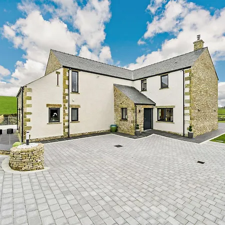 4 Bed In Penrith Oc-89957 Holiday home Shap