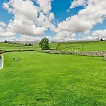 4 Bed In Penrith Oc-89957 بيت للعطل شاب